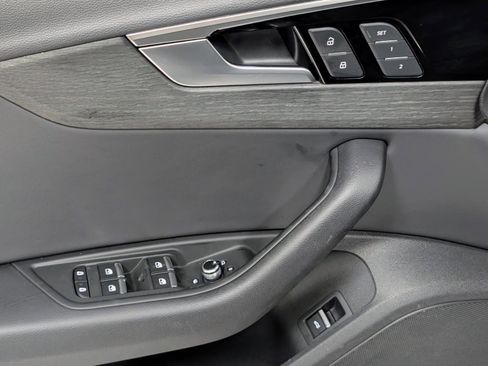 Used 2024 Audi A4 2.0T Premium w/ Convenience Package image 15