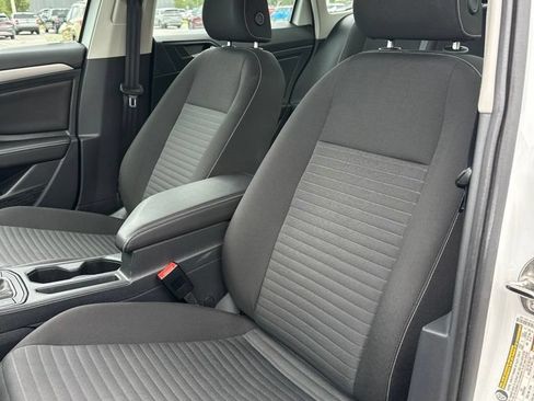 Used 2023 Volkswagen Jetta S FWD image 15