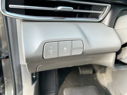 Used 2024 Hyundai Elantra SEL w/ Convenience Package FWD image 13