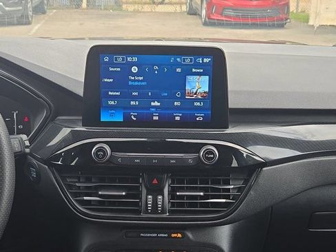 Used 2025 Ford Escape ST-Line AWD/4WD image 18