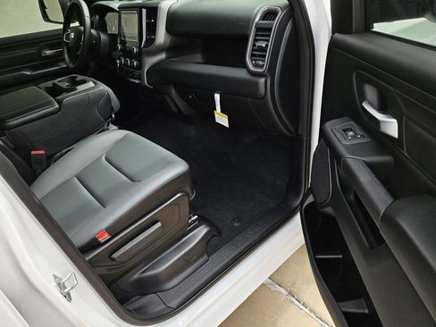 New 2026 RAM 1500 Tradesman AWD/4WD image 7