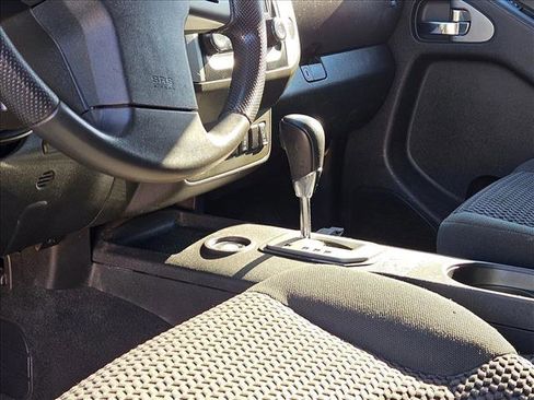 Used 2021 Nissan Frontier SV image 11