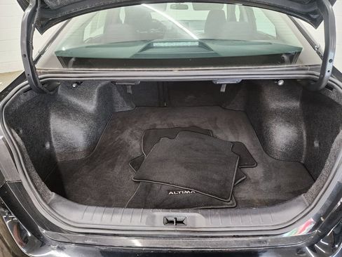 Used 2025 Nissan Altima 2.5 SV AWD/4WD image 28