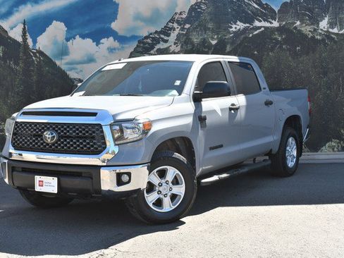 Certified 2018 Toyota Tundra SR5 w/ SR5 Upgrade Package AWD/4WD image 6
