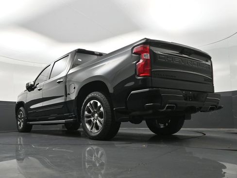 Used 2024 Chevrolet Silverado 1500 High Country w/ Technology Package AWD/4WD image 25