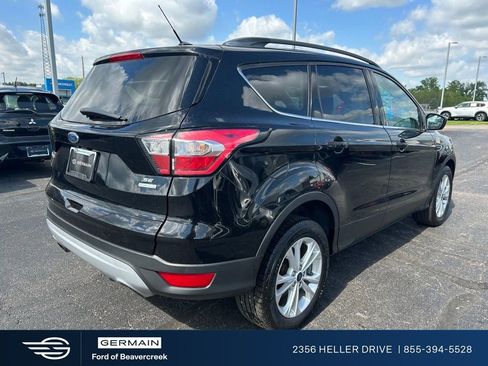 Used 2018 Ford Escape SE FWD image 6
