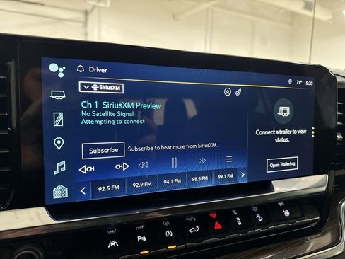 Used 2022 Chevrolet Silverado 1500 LT Trail Boss w/ LT Trail Boss Premium Package image 13