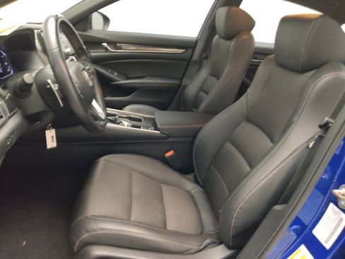 Used 2019 Honda Accord Sport image 17