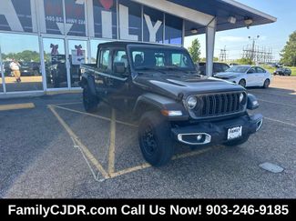 Used 2024 Jeep Gladiator Sport AWD/4WD video 1