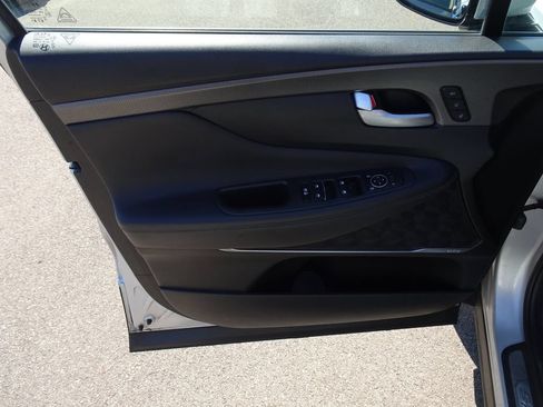 Used 2019 Hyundai Santa Fe AWD image 13