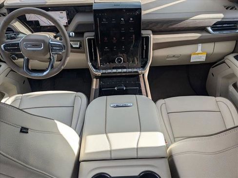 New 2026 GMC Yukon XL Denali image 14