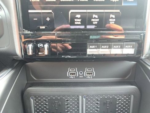 New 2025 RAM 2500 Laramie image 23