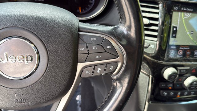 Used 2020 Jeep Grand Cherokee High Altitude AWD/4WD image 17