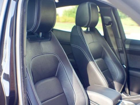 Used 2018 Jaguar E-PACE R-Dynamic S AWD/4WD image 48