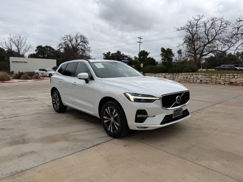 Certified 2023 Volvo XC60 B5 Core image 7