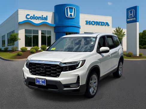 Used 2025 Honda Passport EX-L image 1