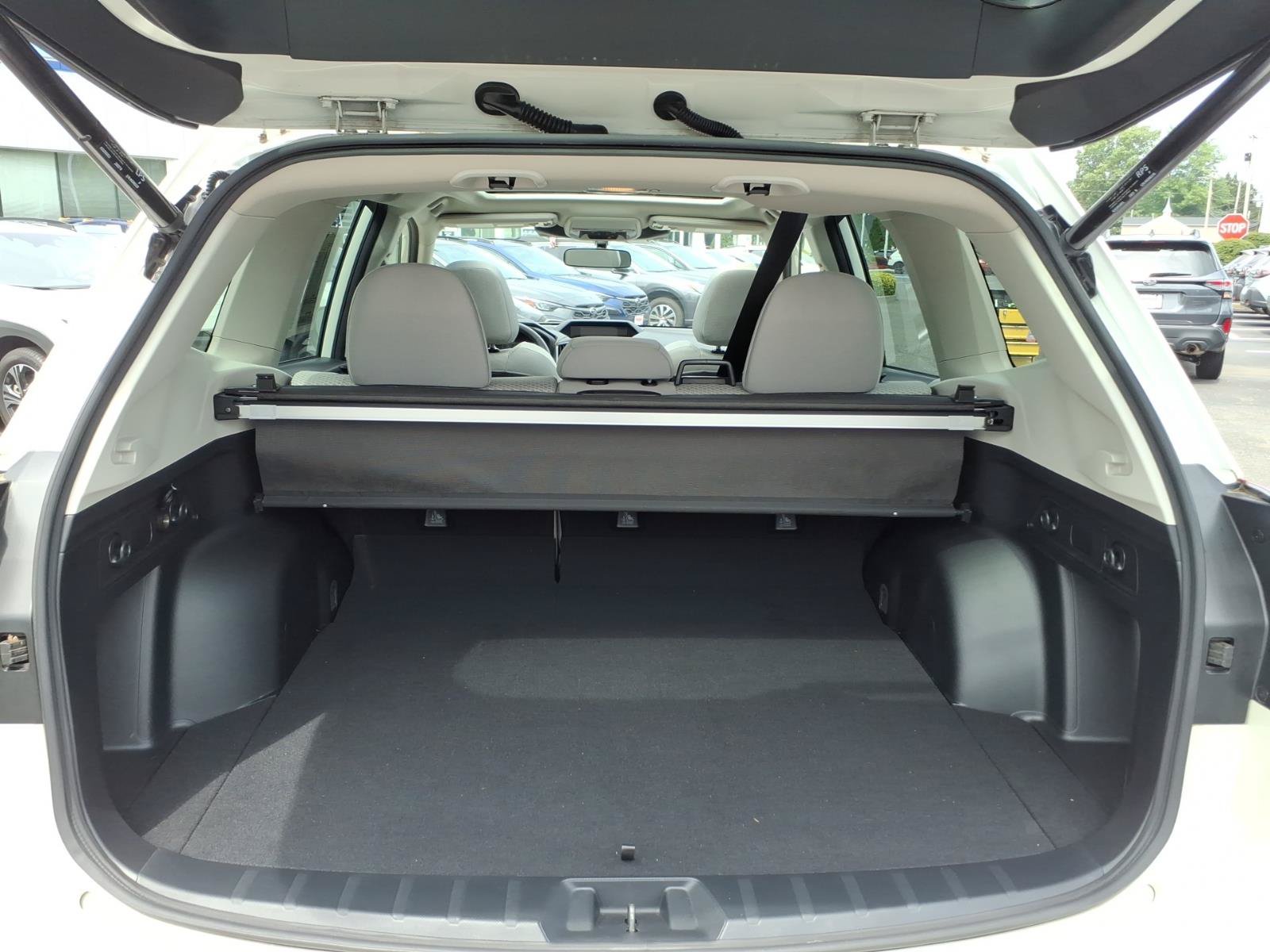 Certified 2023 Subaru Forester Premium AWD/4WD image 12