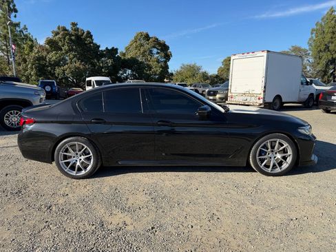 Used 2023 BMW M550i xDrive AWD/4WD image 6