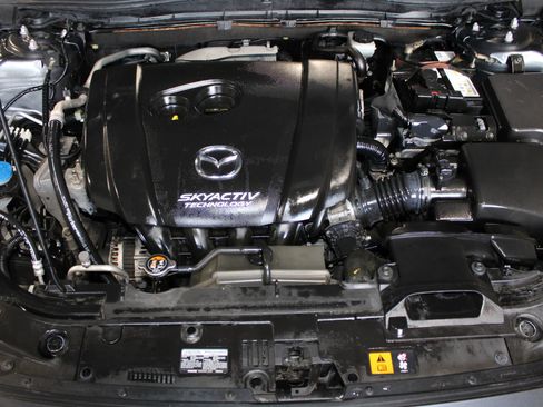 Used 2016 MAZDA MAZDA3 i Sport FWD image 33