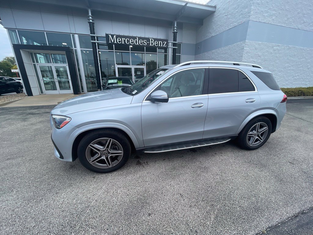 Used 2026 Mercedes-Benz GLE 450 4MATIC image 1