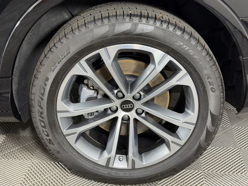 Certified 2026 Audi Q7 2.0T Premium AWD/4WD image 13