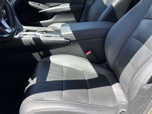 Used 2022 Honda Accord Touring image 13