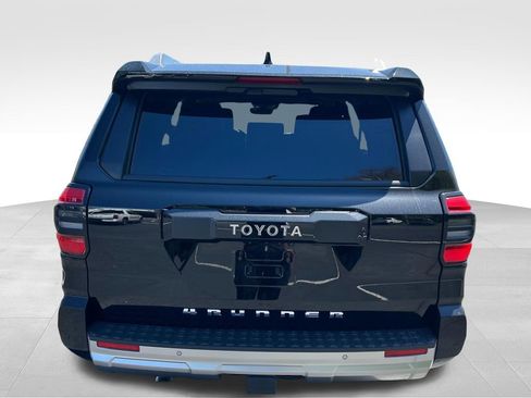 New 2026 Toyota 4Runner Limited AWD/4WD image 4