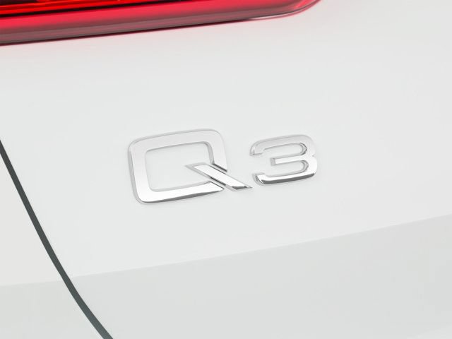 Used 2021 Audi Q3 2.0T Premium Plus w/ Premium Plus Package AWD/4WD image 62