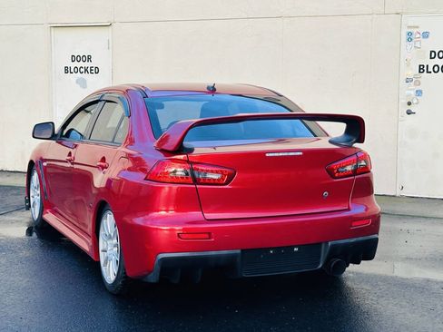 Used 2011 Mitsubishi Lancer Evolution GSR image 5