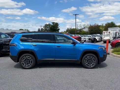New 2026 Jeep Cherokee Limited AWD/4WD image 8