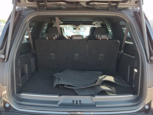 Used 2023 Lincoln Navigator L Reserve AWD/4WD image 29