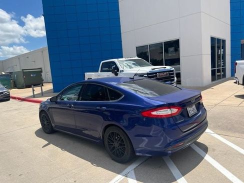 Used 2013 Ford Fusion SE FWD image 7
