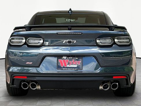 Used 2019 Chevrolet Camaro SS RWD image 5