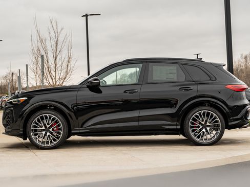 New 2026 Audi SQ5 Premium Plus AWD/4WD image 6