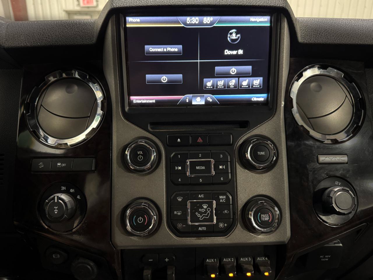 Used 2016 Ford F350 Platinum AWD/4WD image 8