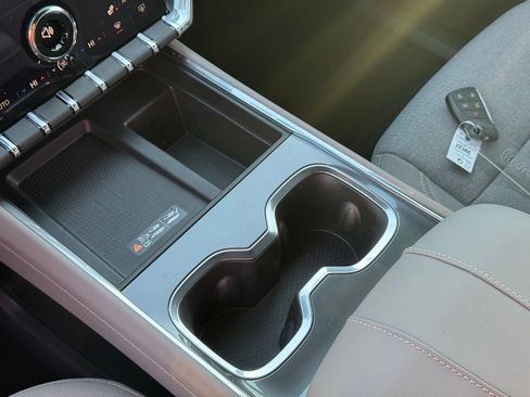 New 2026 GMC Acadia Elevation image 30