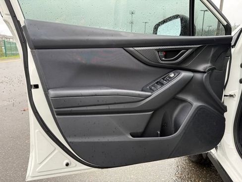 Used 2023 Subaru Crosstrek 2.0i Premium image 15