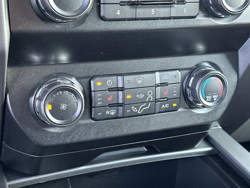 Used 2019 Ford F250 XLT w/ XLT Premium Package image 19