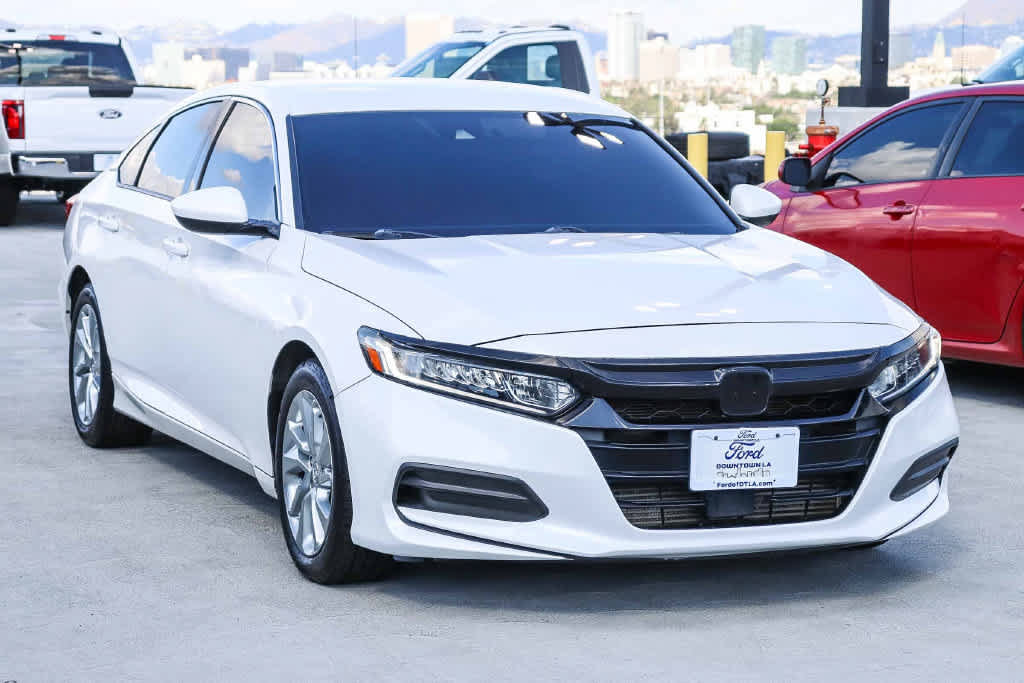 Used 2018 Honda Accord LX image 3