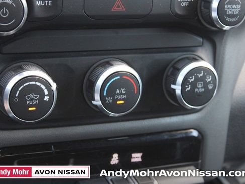 Used 2022 RAM 1500 Big Horn AWD/4WD image 37