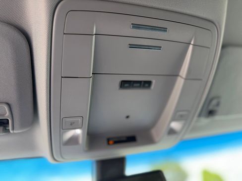Used 2019 Chevrolet Tahoe LS AWD/4WD image 22