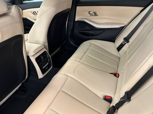 Used 2026 BMW 330i Sedan w/ Premium Package RWD image 18