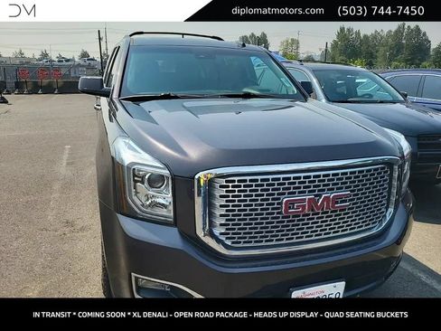 Used 2016 GMC Yukon XL Denali w/ Open Road Package AWD/4WD image 2