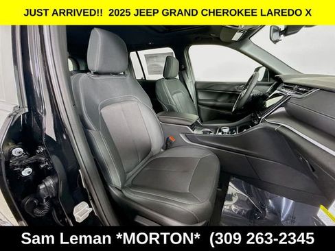 New 2025 Jeep Grand Cherokee Laredo X w/ Luxury Tech Group I image 27