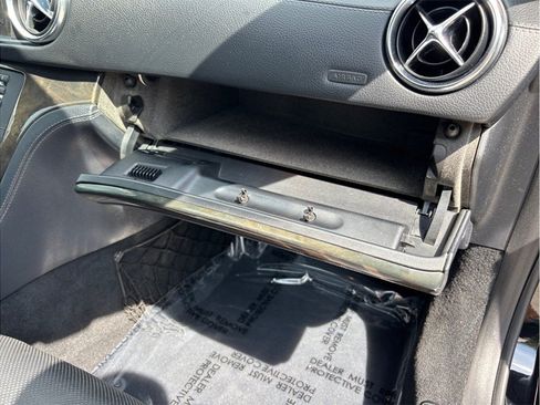 Used 2013 Mercedes-Benz SL 550 image 35