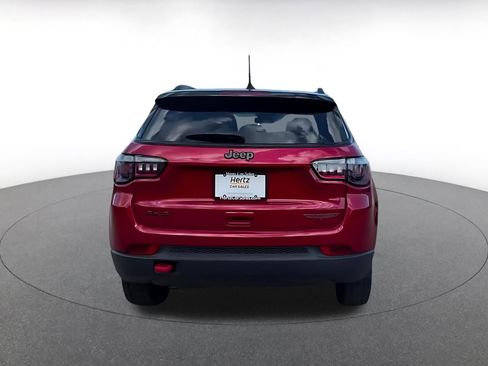 Used 2025 Jeep Compass Trailhawk AWD/4WD image 12