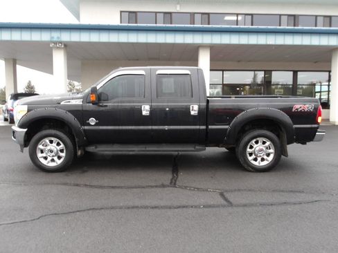 Used 2014 Ford F350 Lariat w/ Lariat Ultimate Package image 2
