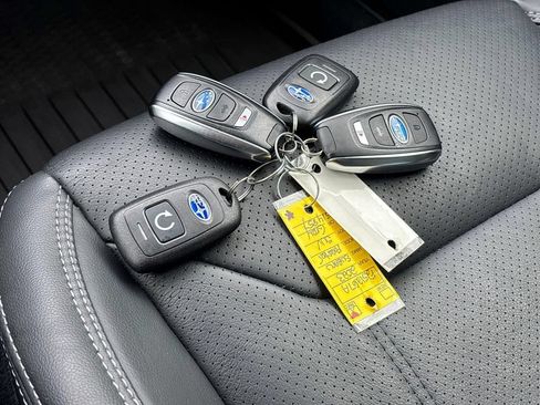 Used 2023 Subaru Forester Limited AWD/4WD image 30