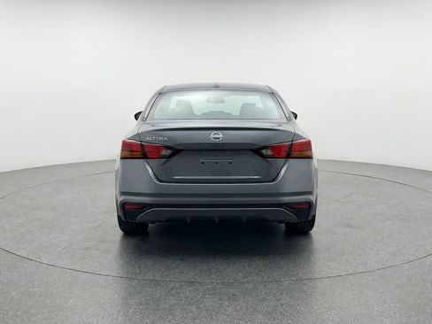 Used 2025 Nissan Altima 2.5 SV image 7