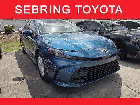Used 2026 Toyota Camry LE image 1